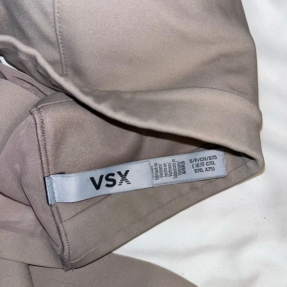 Victoria's Secret Small Taupe Deep V Taupe Sports Bra with waist cross-over tie - Picture 3 of 5